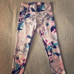 Fabletics Capri legging